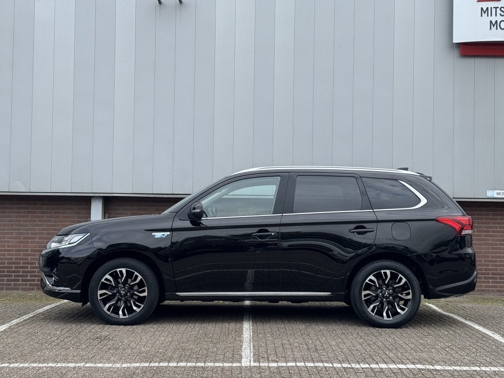 Mitsubishi Outlander Automaat | Trekhaak | 2.0 PHEV Instyle+, Auto's, 1998 cc, Euro 6, 4 cilinders, Zwart
