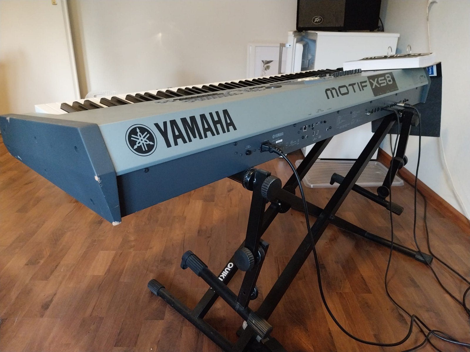 Yamaha Motif XS8, Eén persoon