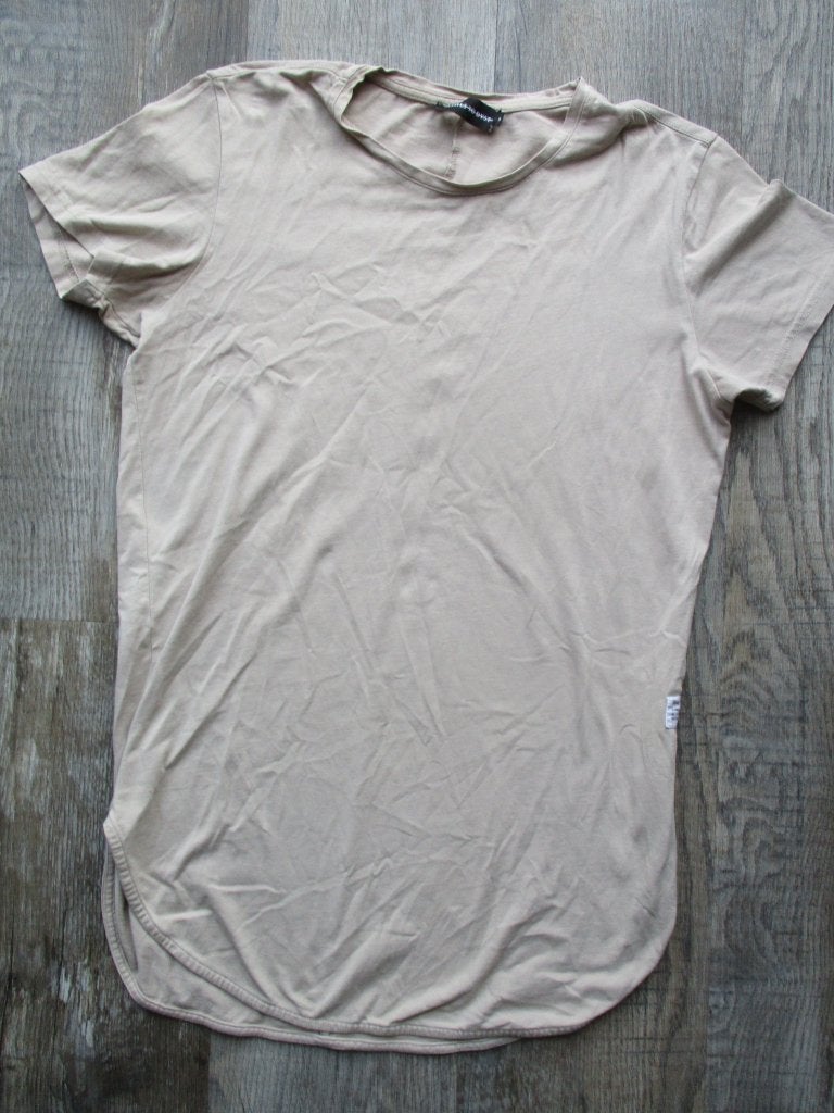 Ashes to Dust beige T-shirt maat XS shirt korte mouwen, Beige, Ashes to dust, Ophalen of Verzenden, Zo goed als nieuw