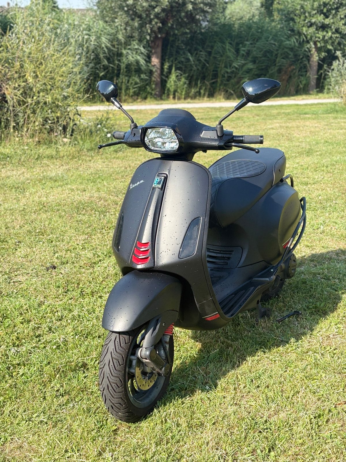 Vespa Sprint uit 2021 E5 - Zo goed als nieuw, Ophalen, Overige modellen, Maximaal 45 km/u, Zo goed als nieuw