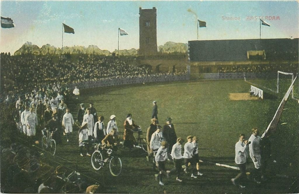 701-236-053 Amsterdam Stadion, Verzenden, Voor 1920, Noord-Holland