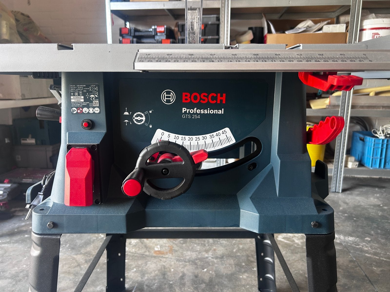 Zaagtafel. Bosch Professional GTS 254, Ophalen, Nieuw