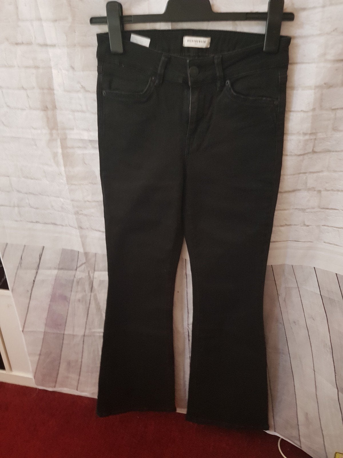 Nieuwe Silvercreek Celsi Flare Jeans - Denim Black W26-L30, Verzenden, Zwart, Nieuw, W27 (confectie 34) of kleiner
