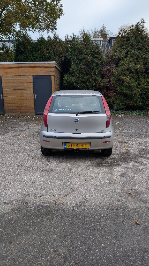 Fiat Punto 1.4 16V | 5-deurs | Airco | Cruise | APK 06-2027, Auto's, Voorwielaandrijving, Stof, 40 €/maand, 400 kg