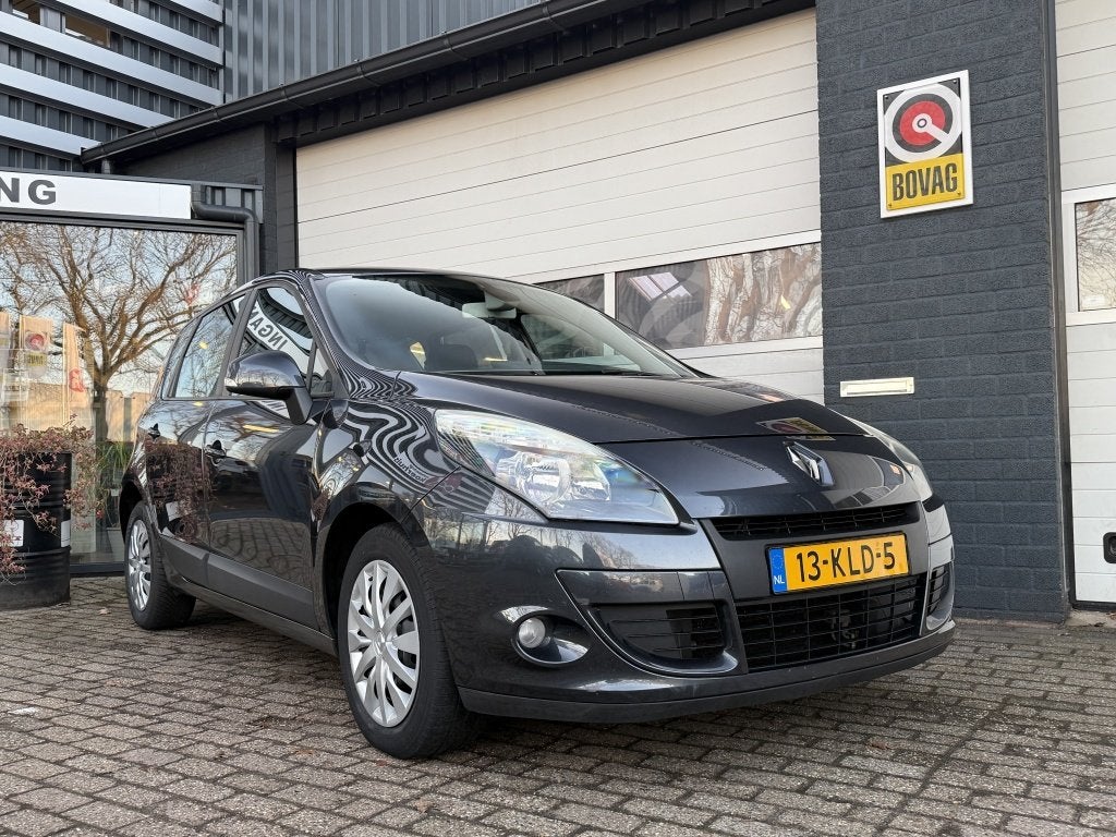 Renault Scénic 2.0 Expression (bj 2010, automaat), Gebruikt, 4 cilinders, Origineel Nederlands, Electronic Stability Program (ESP)