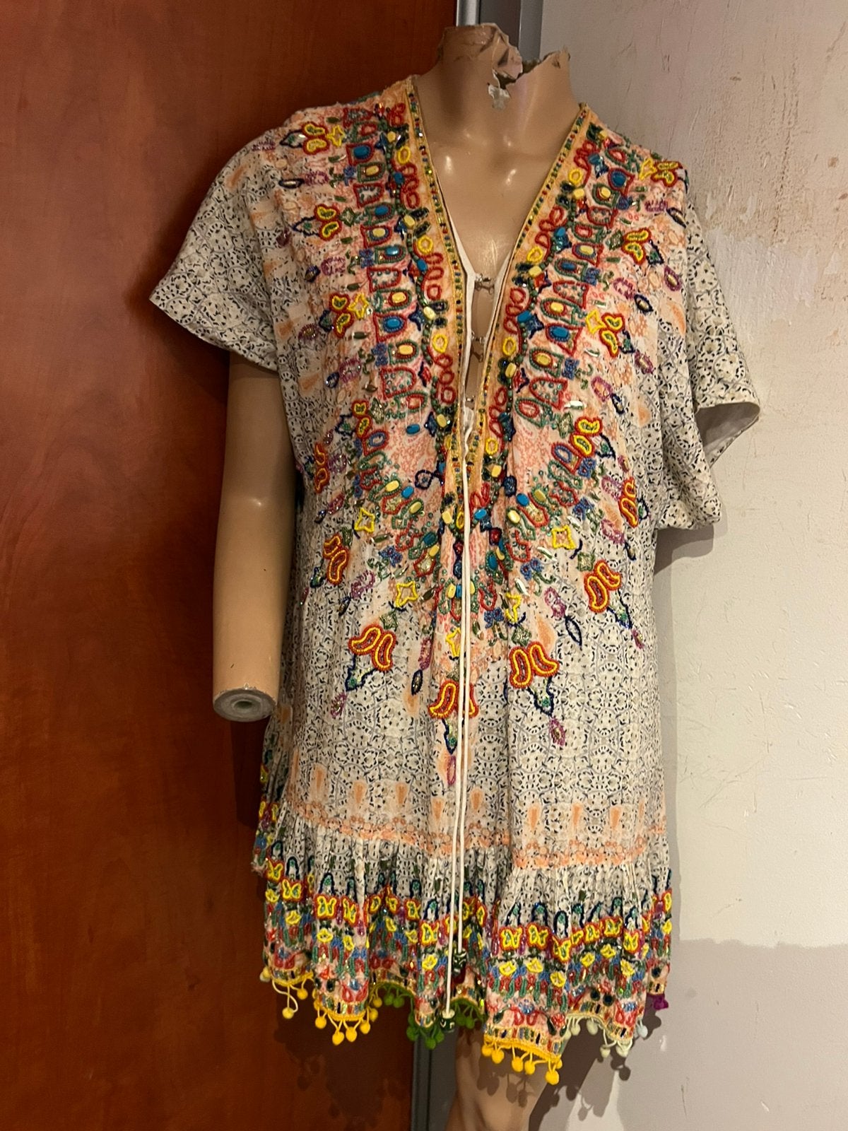B LOVED jurk met kralen maat s 2 origineel zgan, Kleding | Dames, Jurken, G, Meerkleurig, B, Ophalen of Verzenden