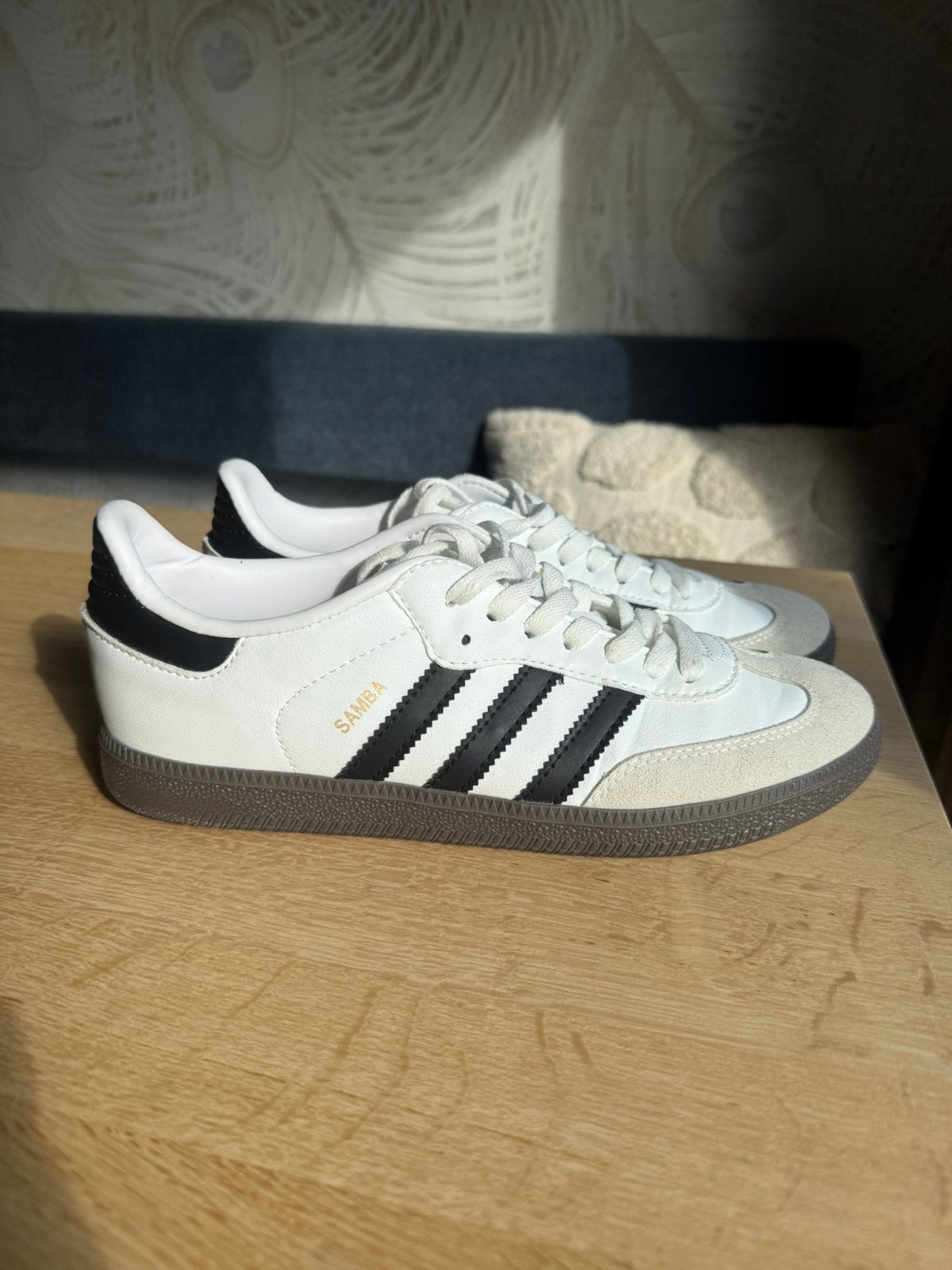 Adidas samba mt 42, Wit, Nieuw, Ophalen of Verzenden, Sneakers of Gympen