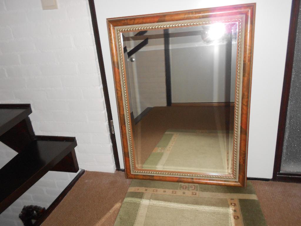 Spiegel wandspiegel, Ophalen of Verzenden, Zo goed als nieuw, Minder dan 100 cm, Rechthoekig