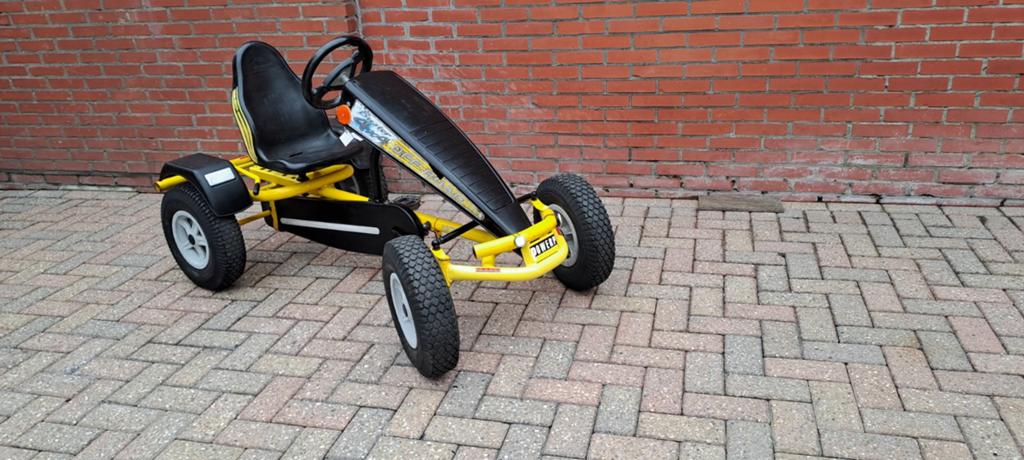 berg skelter buster 4x4 met vrijloopnaaf, Ophalen, Zo goed als nieuw, Trapvoertuig