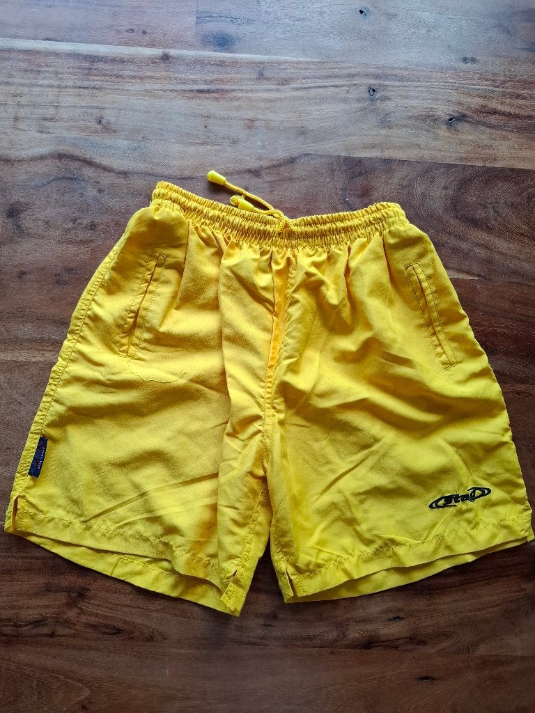 Korte broek, past bij shirt HC Berlicum maat 152, Ophalen of Verzenden, Zo goed als nieuw, Kleding
