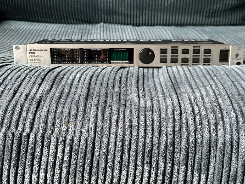 Behringer Ultramizer Pro DSP1400P - oudness processor, Muziek en Instrumenten, Effecten, Ophalen, Gebruikt, Volume