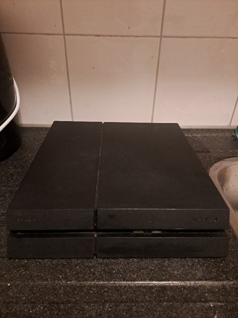 PlayStation 3 & PlayStation 4 – Defect / Starten niet op, Spelcomputers en Games, Spelcomputers | Sony PlayStation 4, Ophalen