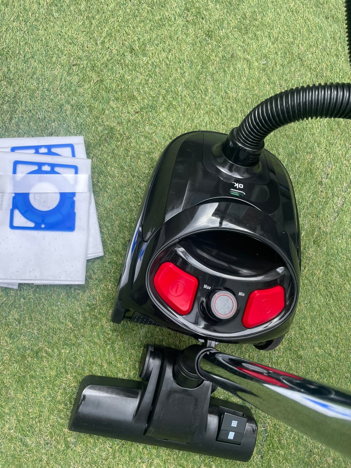 Zeer goedwerkende stofzuiger met 3 nieuw stofzuigerzakken, Witgoed en Apparatuur, Stofzuigers, Ophalen, Zo goed als nieuw