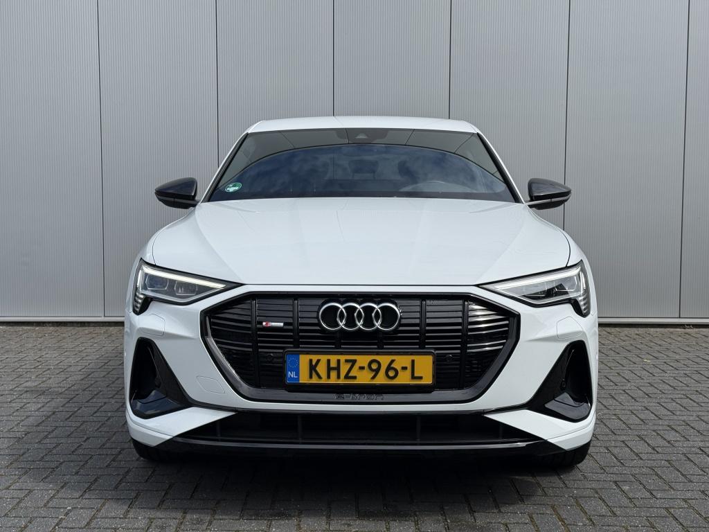 Audi e-tron Sportback 50 quattro S-line carplay camera SOH97, Auto's, Audi, Automaat, 12 maanden, 0 cilinders, 194 min