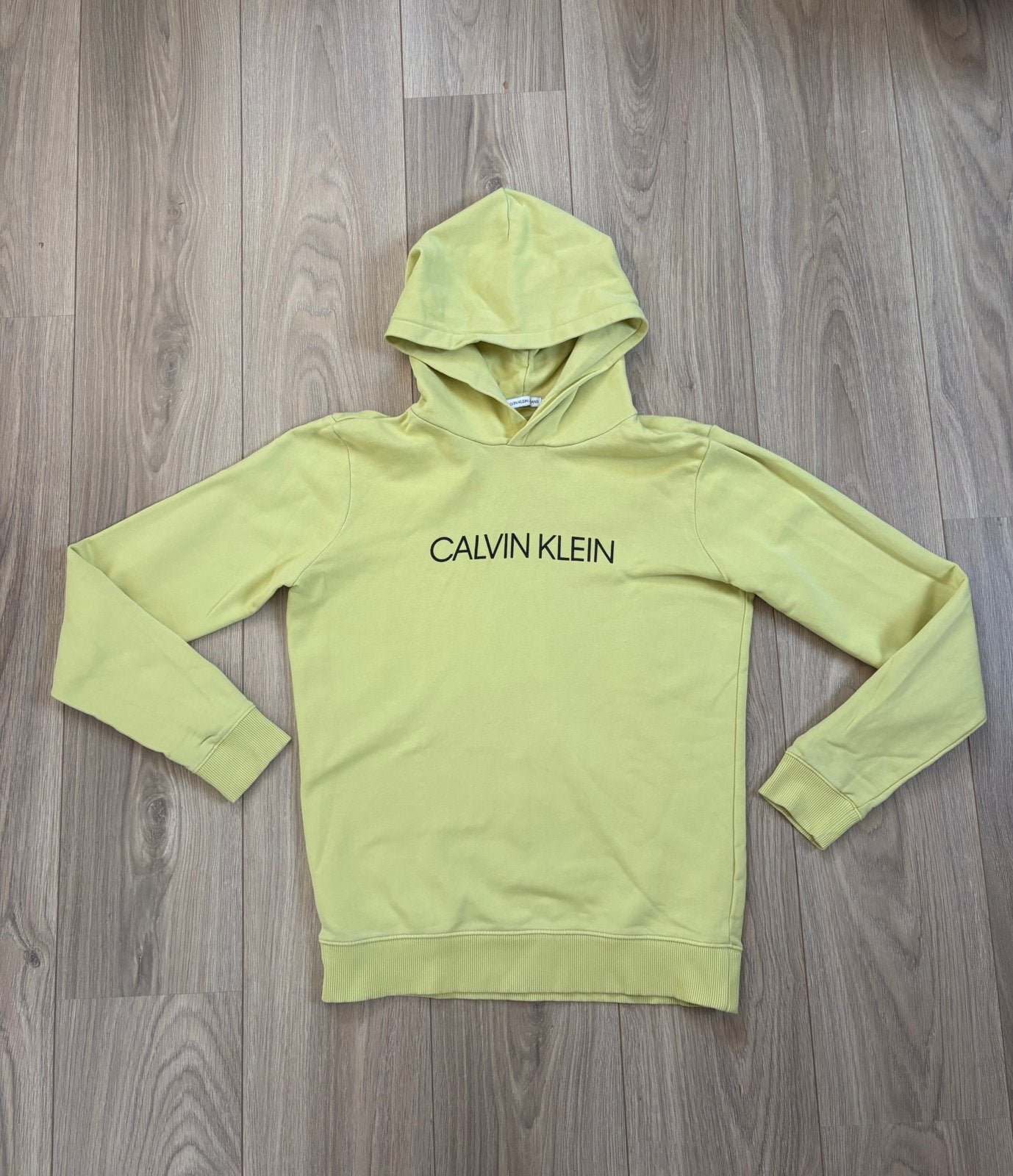 Geelgroene Calvin Klein hoodie - maat 16 jaar / 176, Ophalen of Verzenden, Zo goed als nieuw, Jongen, Trui of Vest