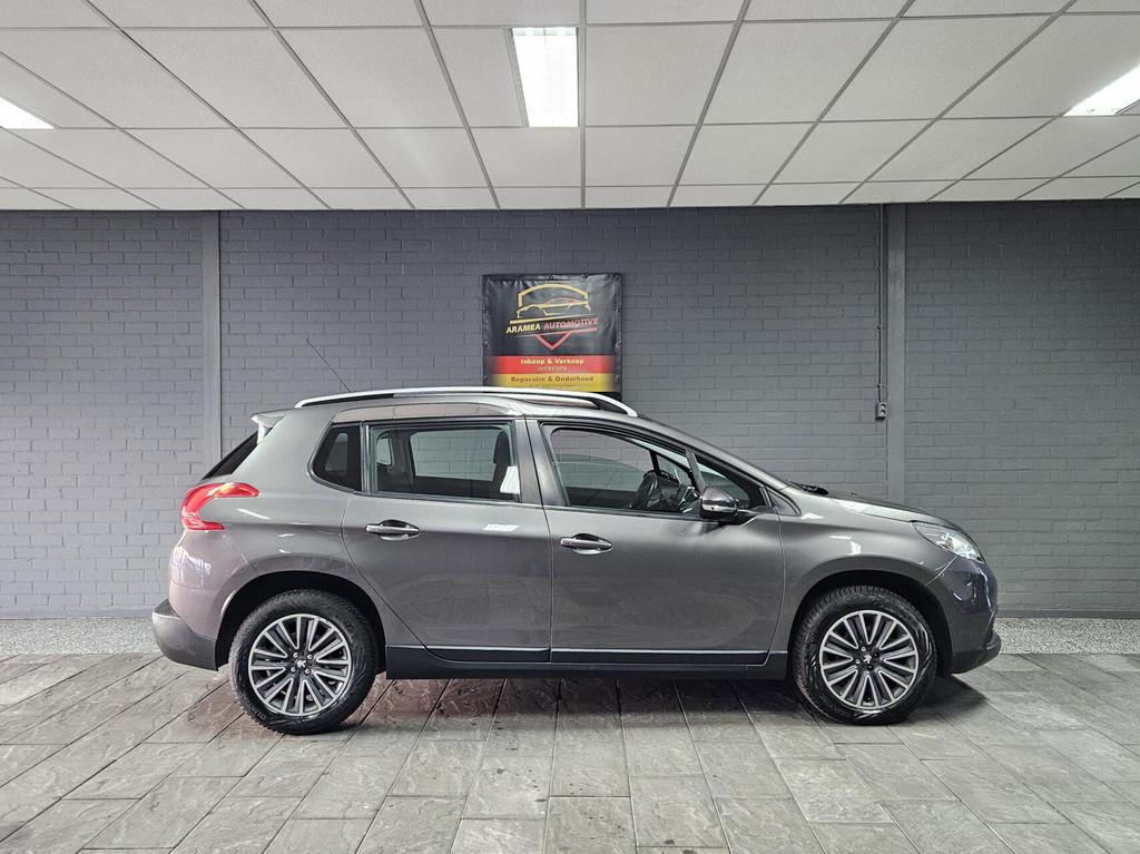 Peugeot 2008 1.2t 2016 Vol Automaat|Trekhaak|NAVI|Bluetooth, Gebruikt, Euro 6, 1199 cc, 49 €/maand