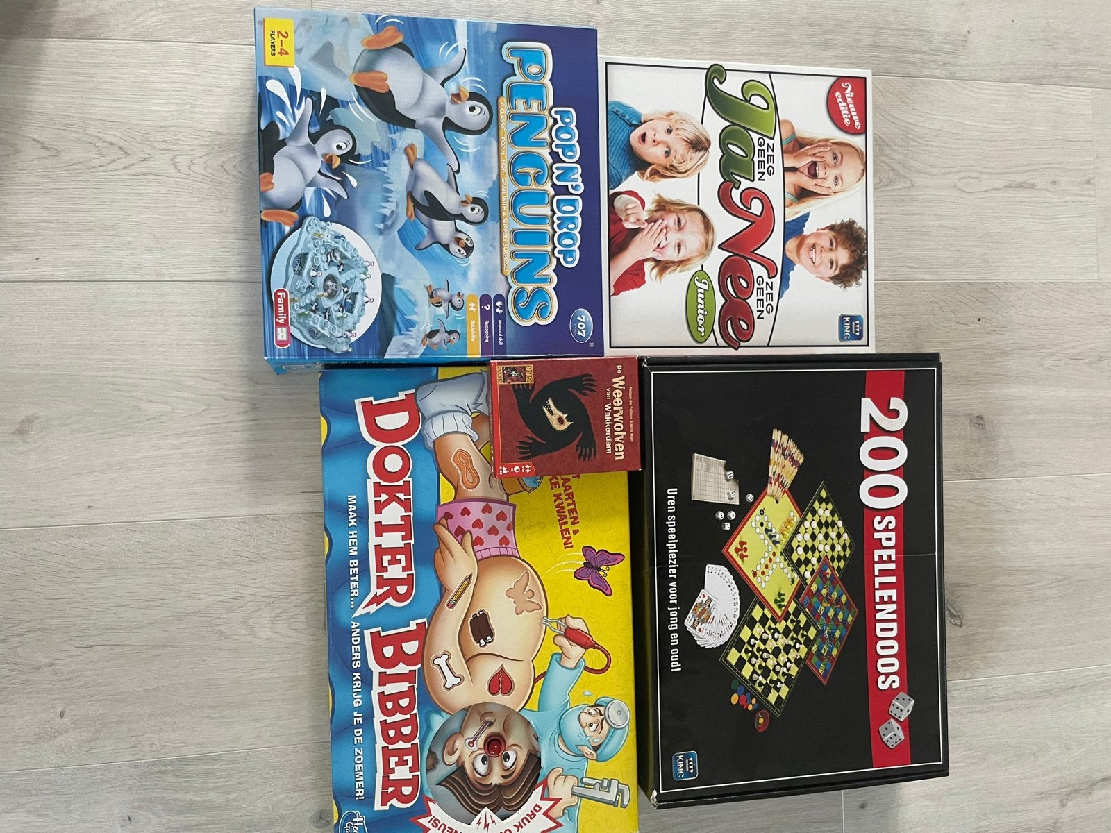 Grote Spellenbundel: 200 Spelletjes, Dokter Bibber, etc., Een of twee spelers, Ophalen, Gebruikt