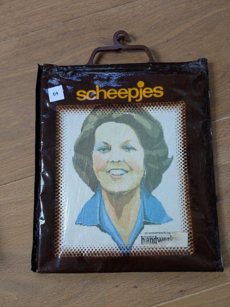 borduurpakket koningin Beatrix, Hobby en Vrije tijd, Borduren en Borduurmachines, Ophalen of Verzenden, Zo goed als nieuw, Handborduren