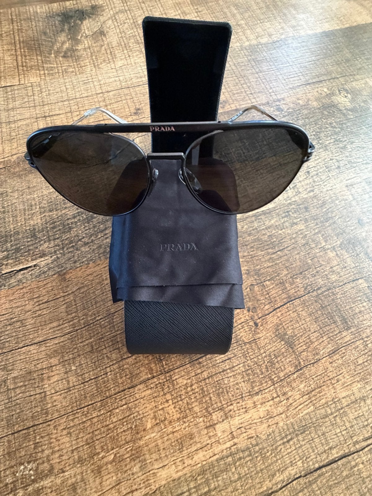 Prada pilotenbril zonnebril, Ophalen, Zonnebril, Prada, Zwart