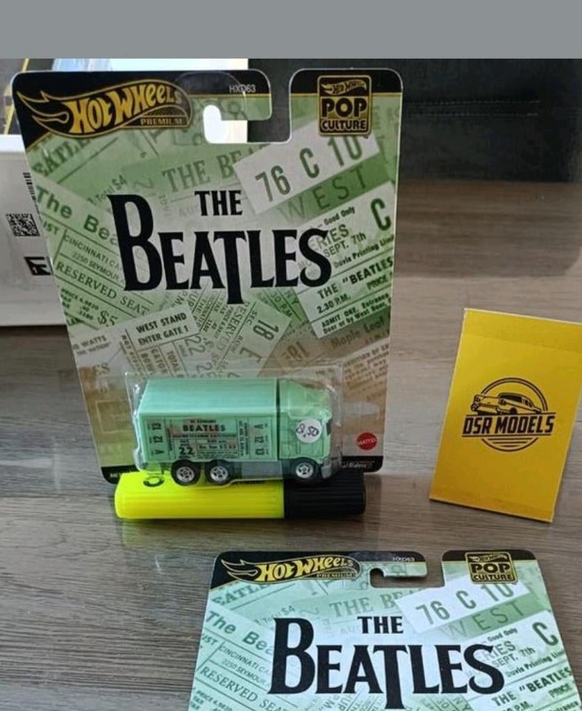 1:64 HotWheels Hiway Hauler Beatles, S, Auto, R, Nieuw