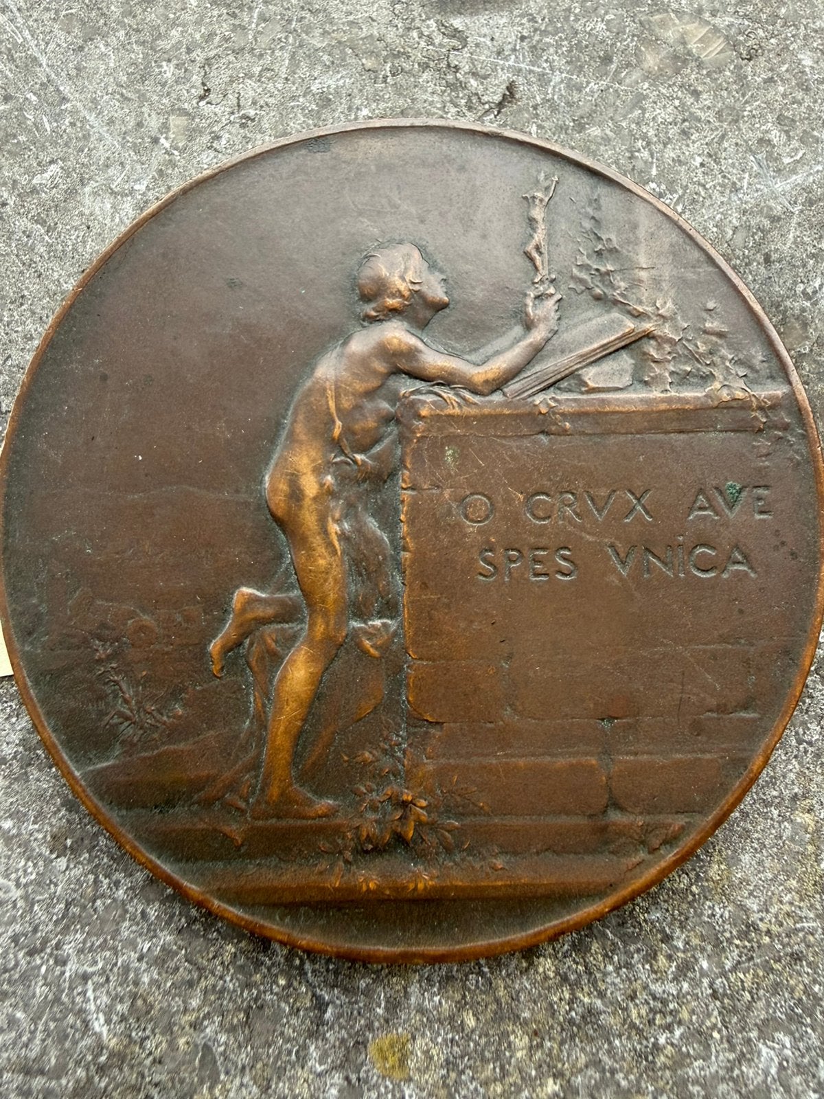 Antieke bronzen kunstmedaille – Georges Dupré La Rédemption, Ophalen of Verzenden, Brons