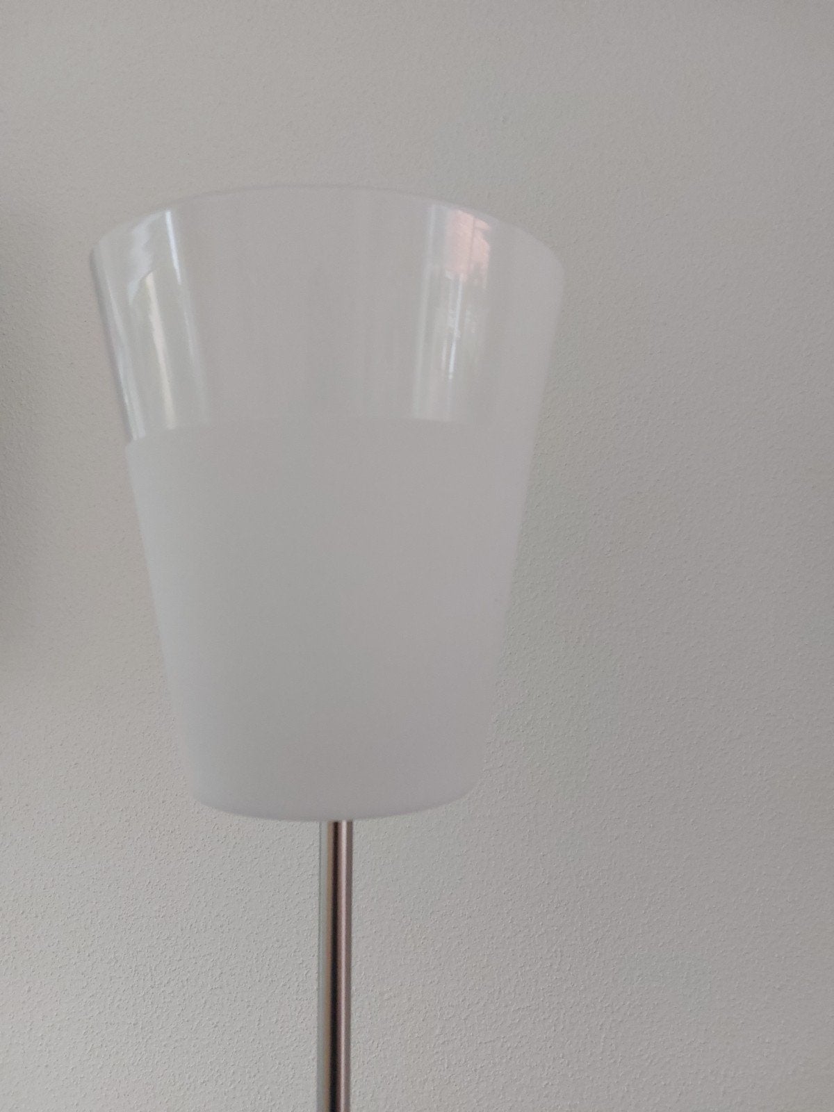 Gezocht wit glazen lampenkap: Ikea Basisk G0405 ., Ophalen of Verzenden, Zo goed als nieuw