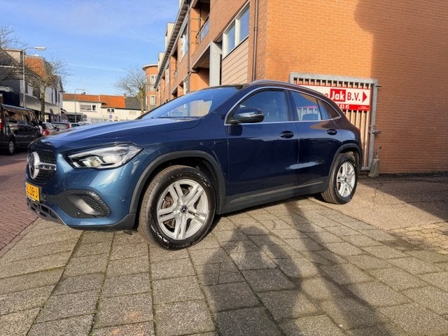 MERCEDES GLA 250E plug in Hybride Automaat, Auto's, Dealer onderhouden, Stof, Plug-in hybride, Bedrijf