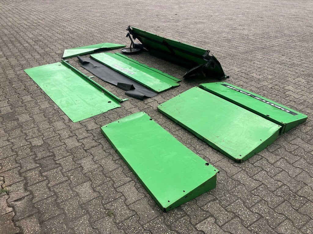 Complete kapset Deutz-Fahr KM 4.30S, Infonl@deutz.com, Overige, Overige typen, Malachiet 300
3316 LD  Dordrecht, NL