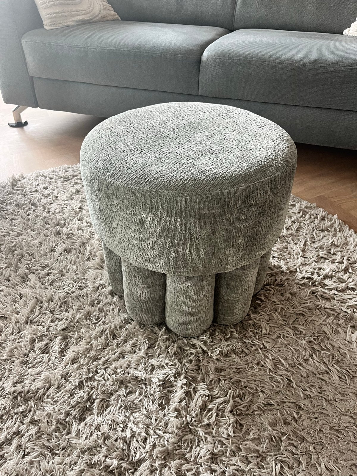 Groene poef van Karwei, Huis en Inrichting, Banken | Voetenbanken en Poefen, Ophalen, Minder dan 50 cm, Rond, Zo goed als nieuw