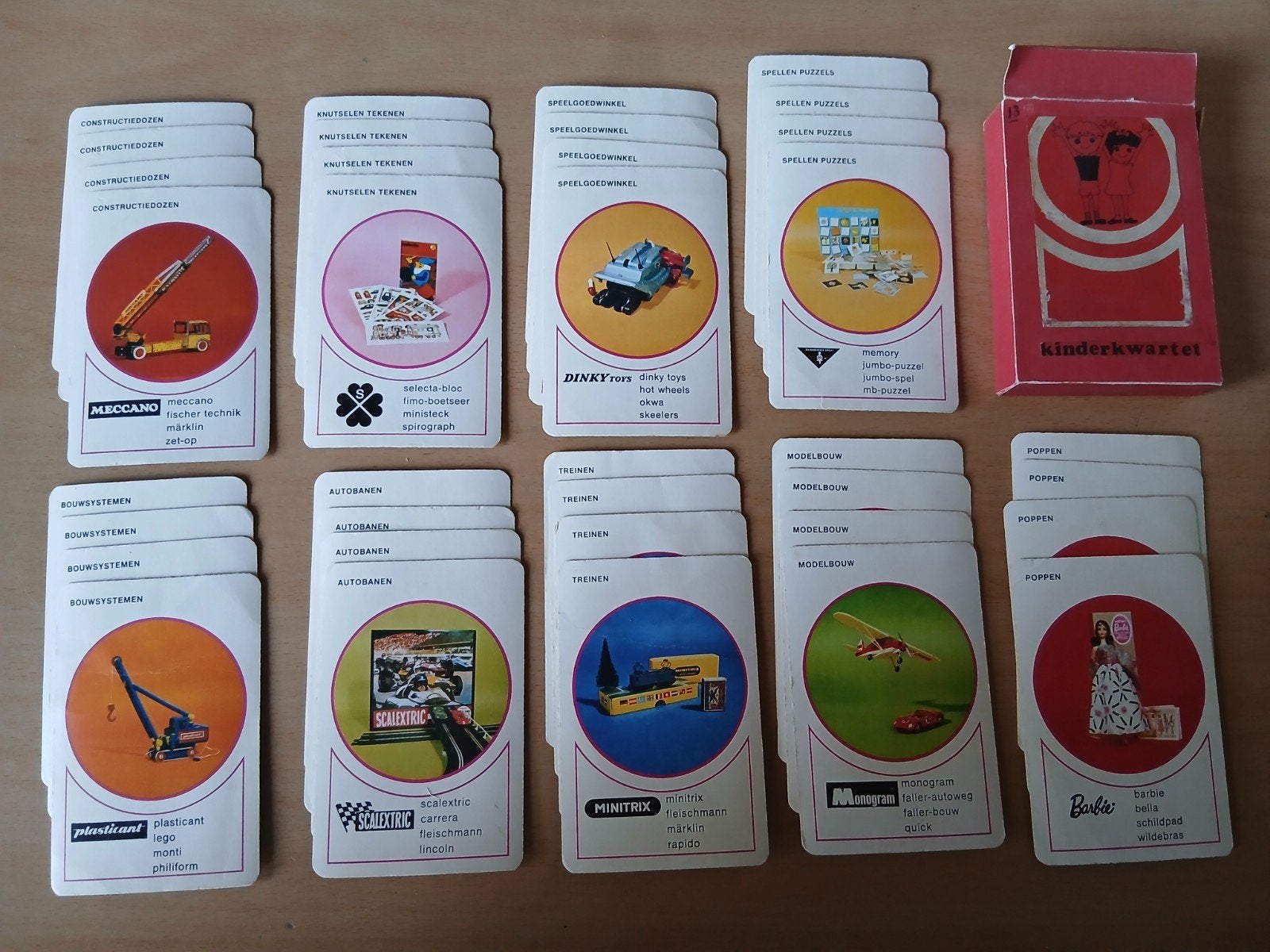 Kinderkwartet Speelgoed & Merken, o.a. Barbie, Dinky Toys, Ophalen of Verzenden, Gebruikt, Speelkaart(en)