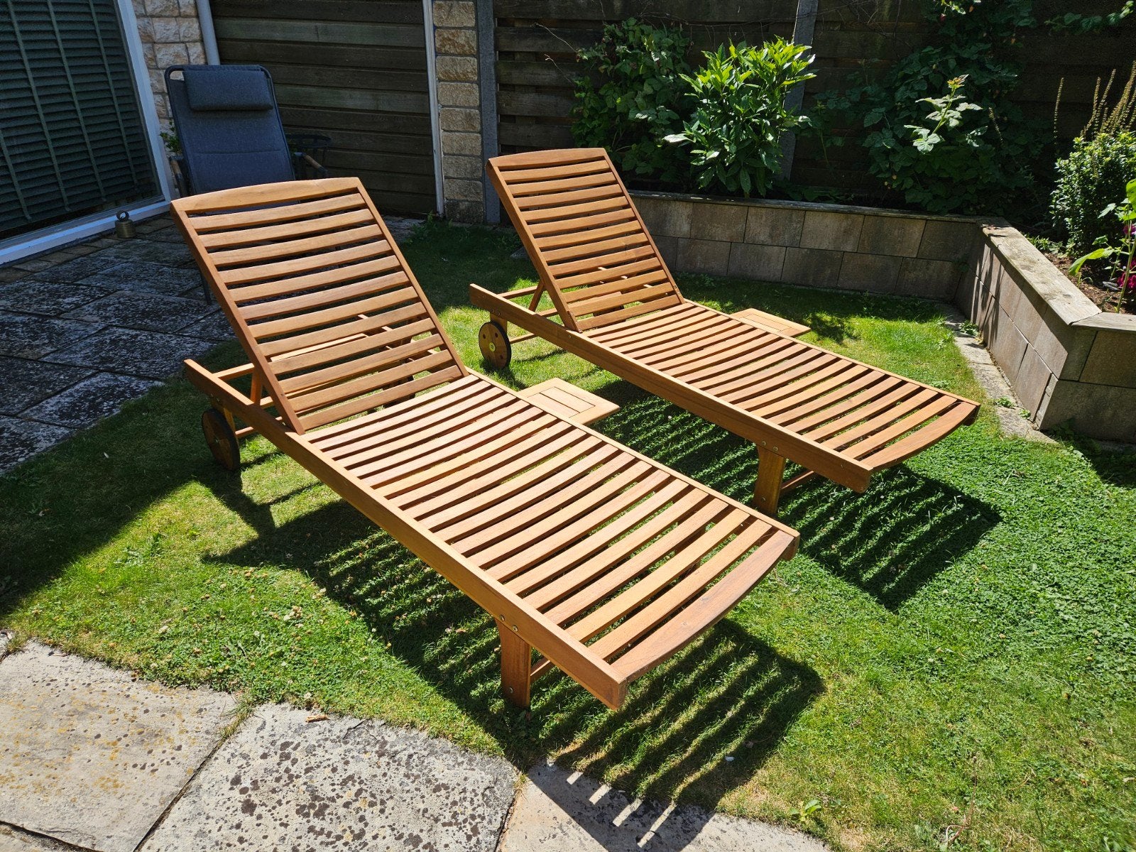 2 Houten ligbedden, Tuin en Terras, Ligbedden, Hout, Ophalen