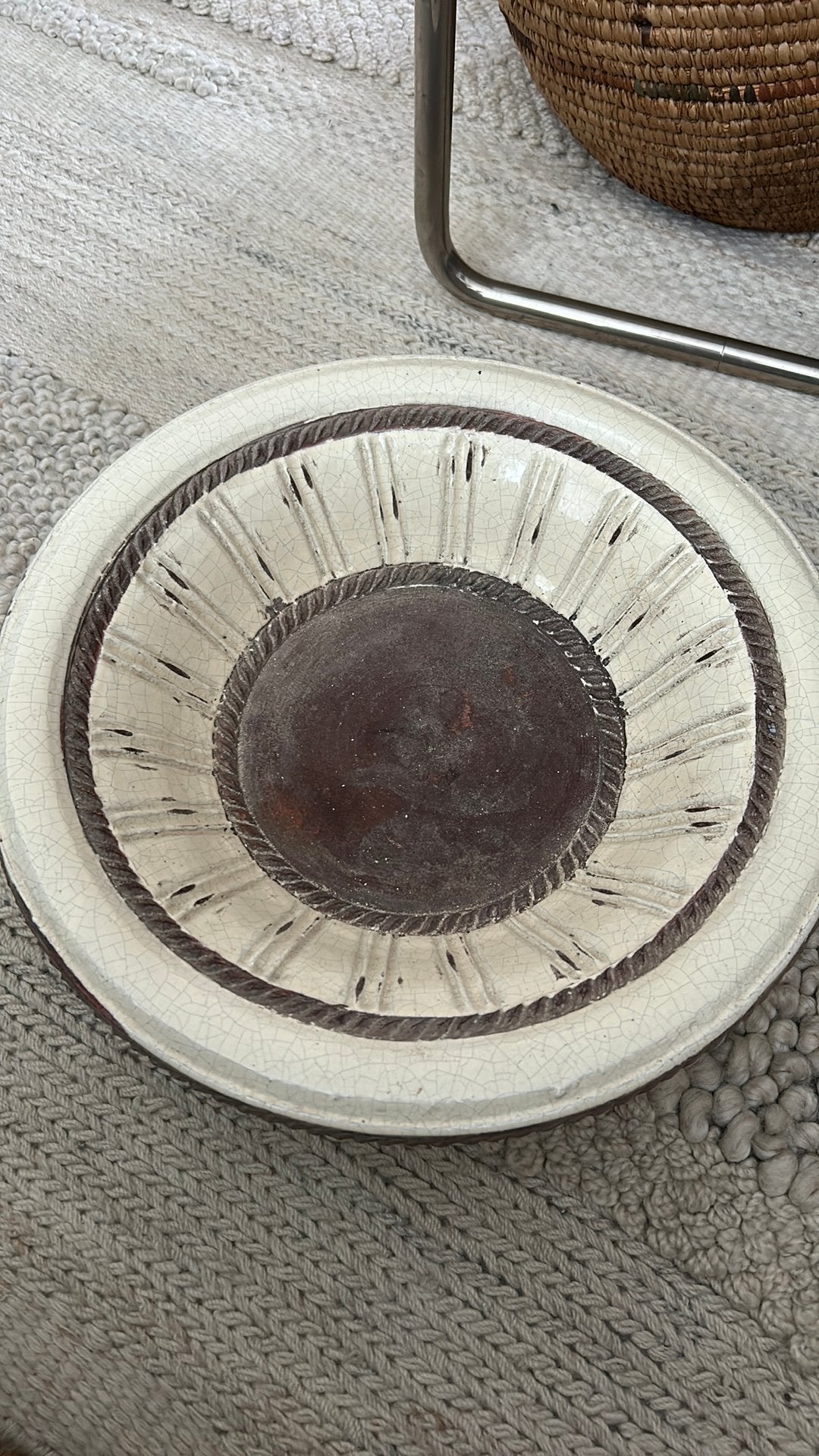 Bijzondere grote zware keramiek schaal vintage Japandi, Ophalen of Verzenden, Zo goed als nieuw