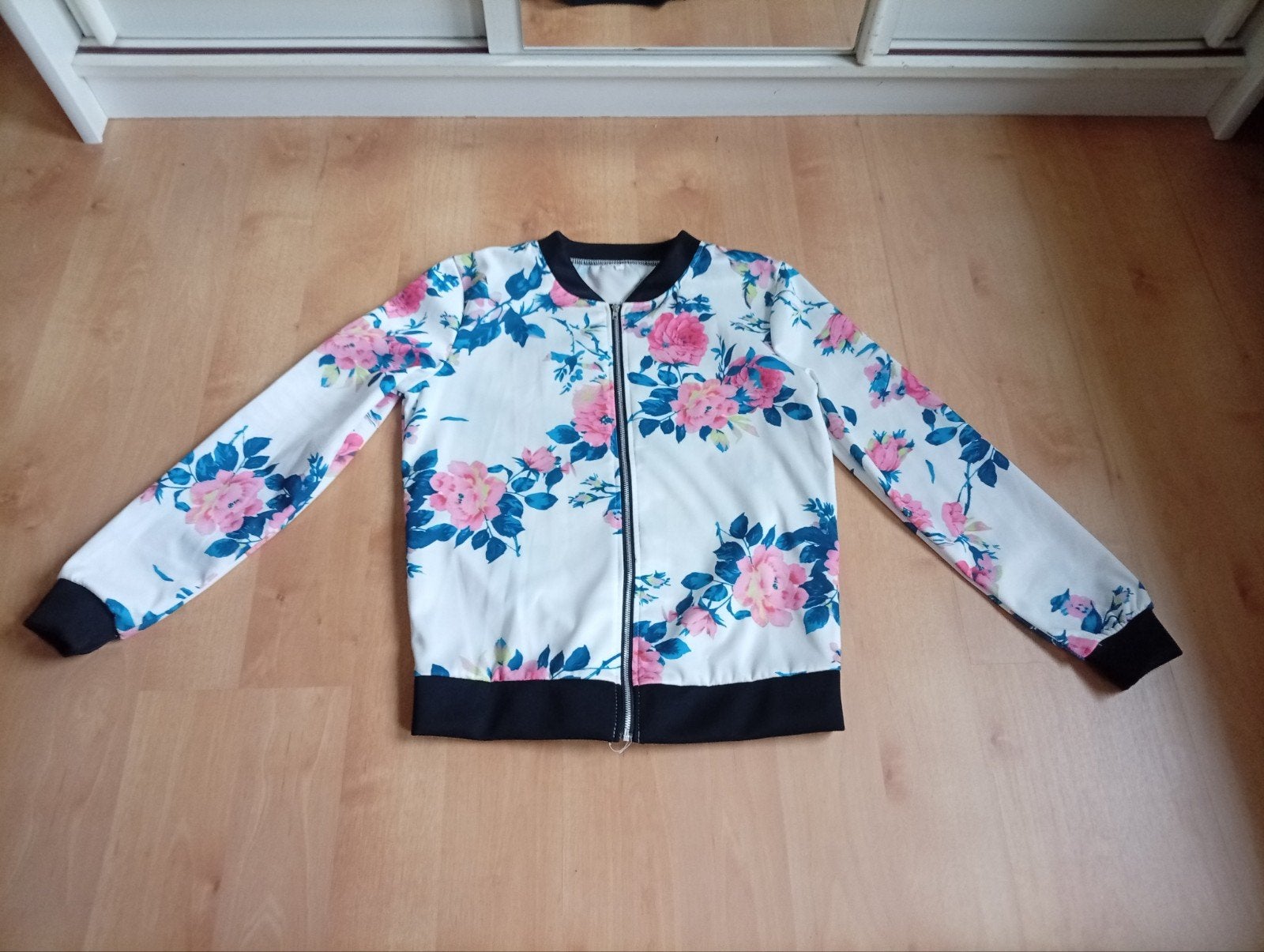 vest met bloemen, Ophalen of Verzenden, Zo goed als nieuw, Maat 36 (S), Roze