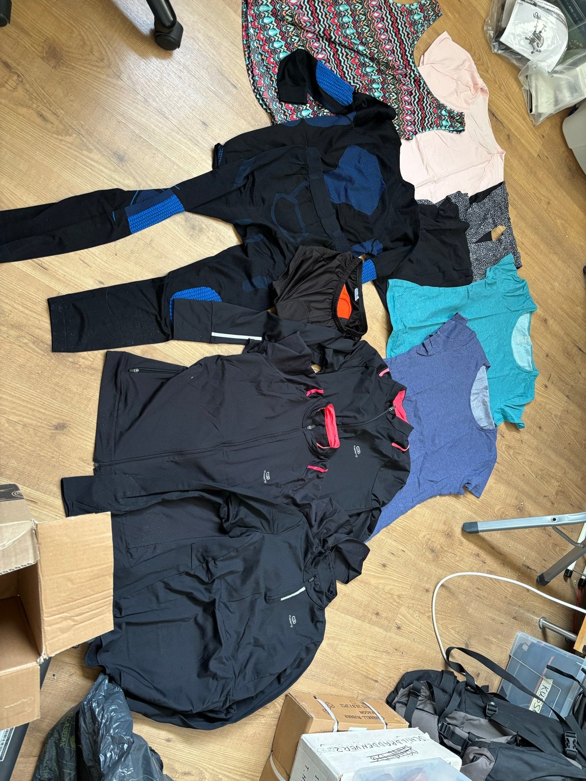 Sportkleding dames - Diverse maten en types, Maat 38/40 (M), Zwart, Overige typen, Ophalen of Verzenden
