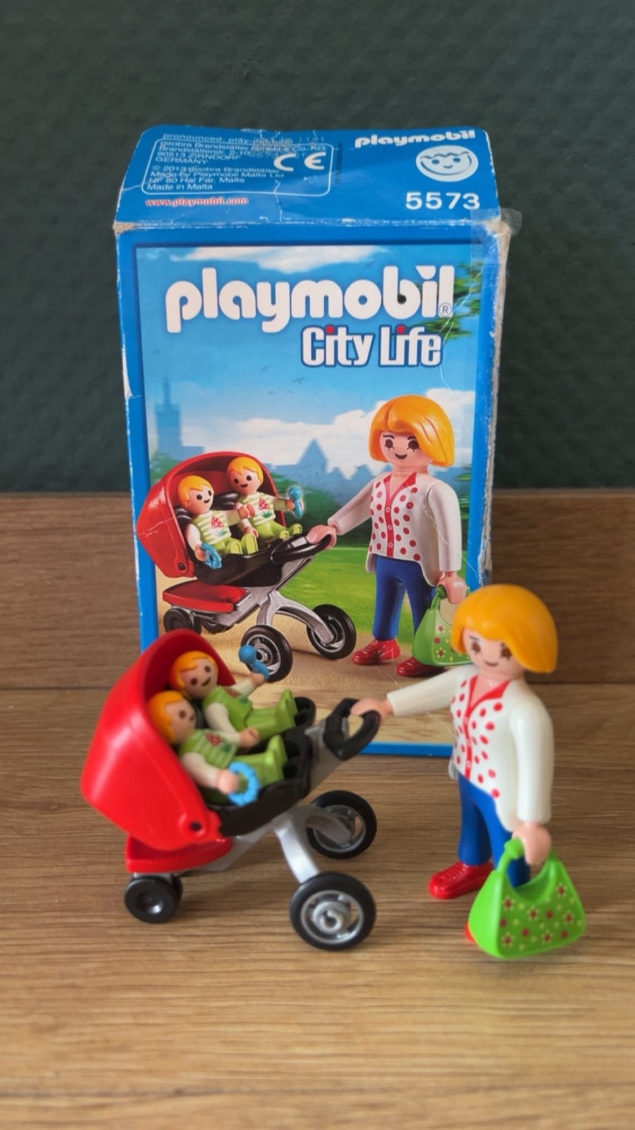 Playmobil City Life 5573 Moeder met Tweeling Kinderwagen, Gebruikt, Complete set, Ophalen of Verzenden, City life