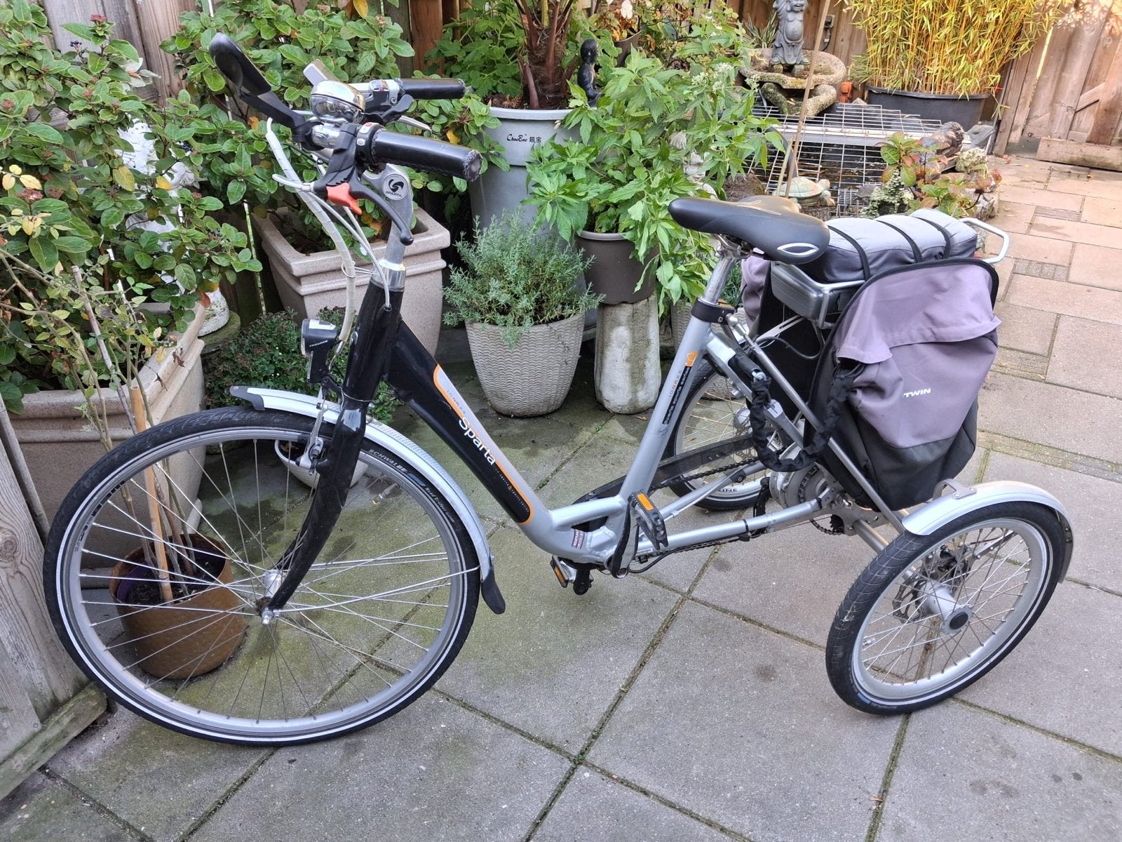 Elektrische fiets driewieler volwassenen 26 inch sparta, Fietsen en Brommers, Ophalen, Zo goed als nieuw
