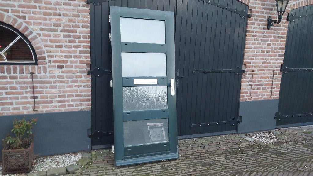 Hardhouten voordeur met 4 dubbelglas ruiten, Ophalen of Verzenden, Nieuw, Buitendeur, 200 tot 215 cm