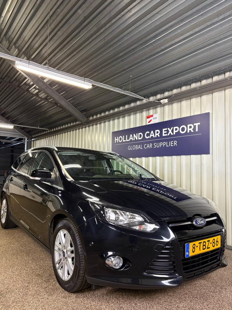 Ford Focus 1.0 Ecoboost 92KW Wagon 2014 Zwart, Auto's, 125 pk, Zwart, Origineel Nederlands, Handgeschakeld
