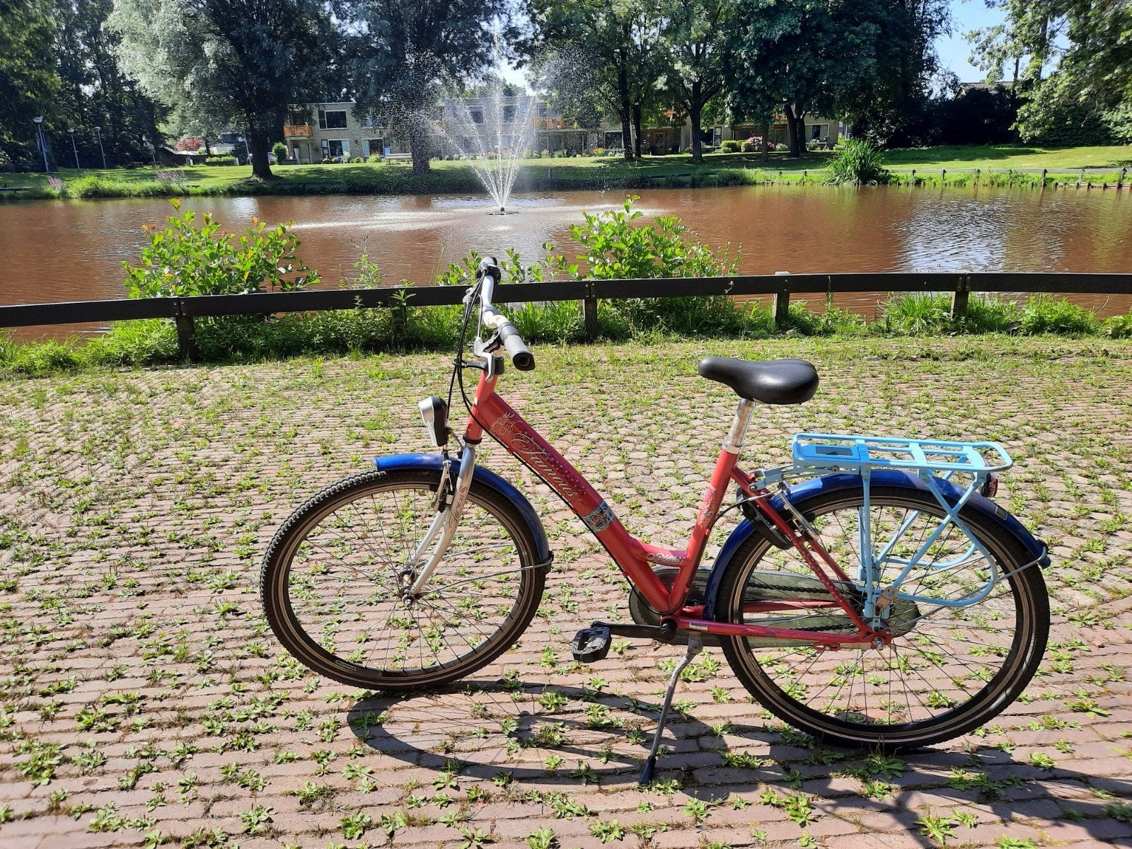 Meisjesfiets 26 inch met 3 versnellingen (10-12 jaar), Terugtraprem, Sparta, Gebruikt, Versnellingen