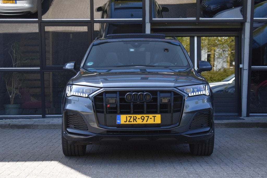 Audi Q7 4.0 TFSI SQ7 quattro Pano HUD Lane B&O 360Camera Tre, Auto's, Audi, Automaat, Gebruikt, Met garantie (alle), 507 pk