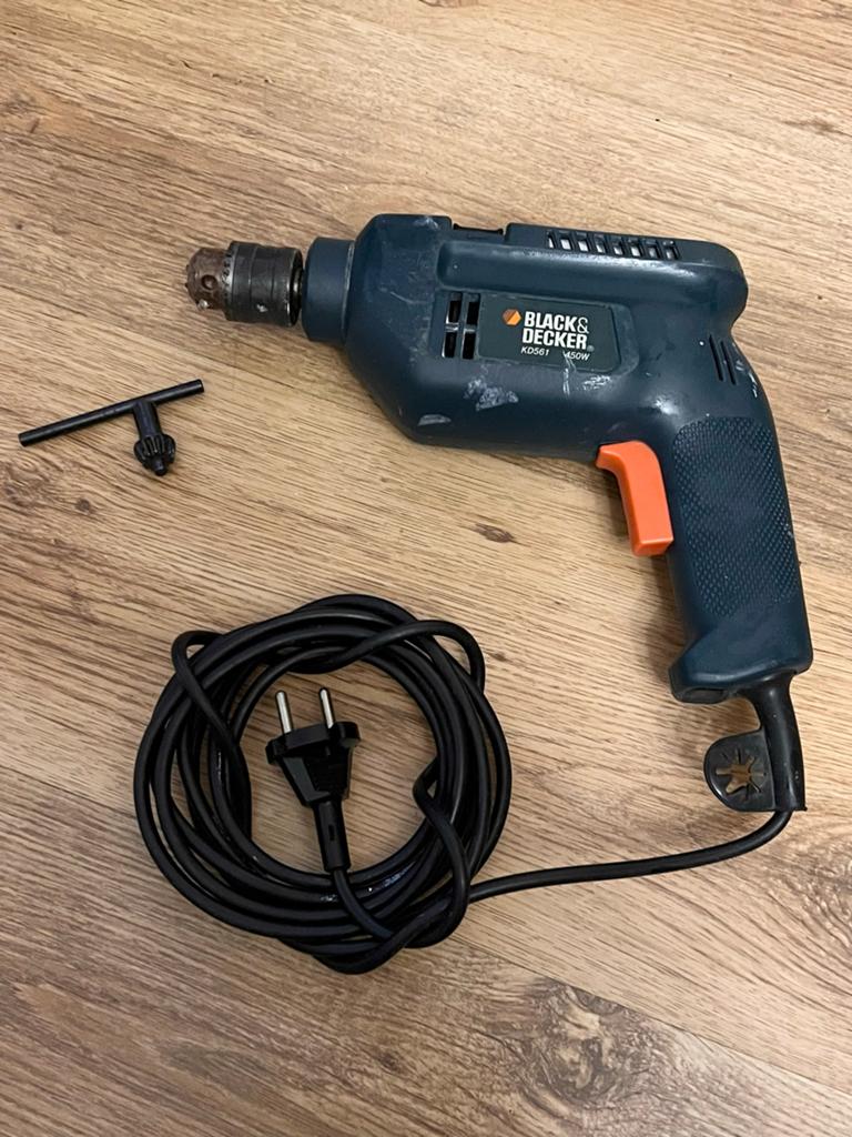 Black & Decker KD562 Boormachine 450W, Ophalen of Verzenden, Zo goed als nieuw, 400 tot 600 watt, Boormachine