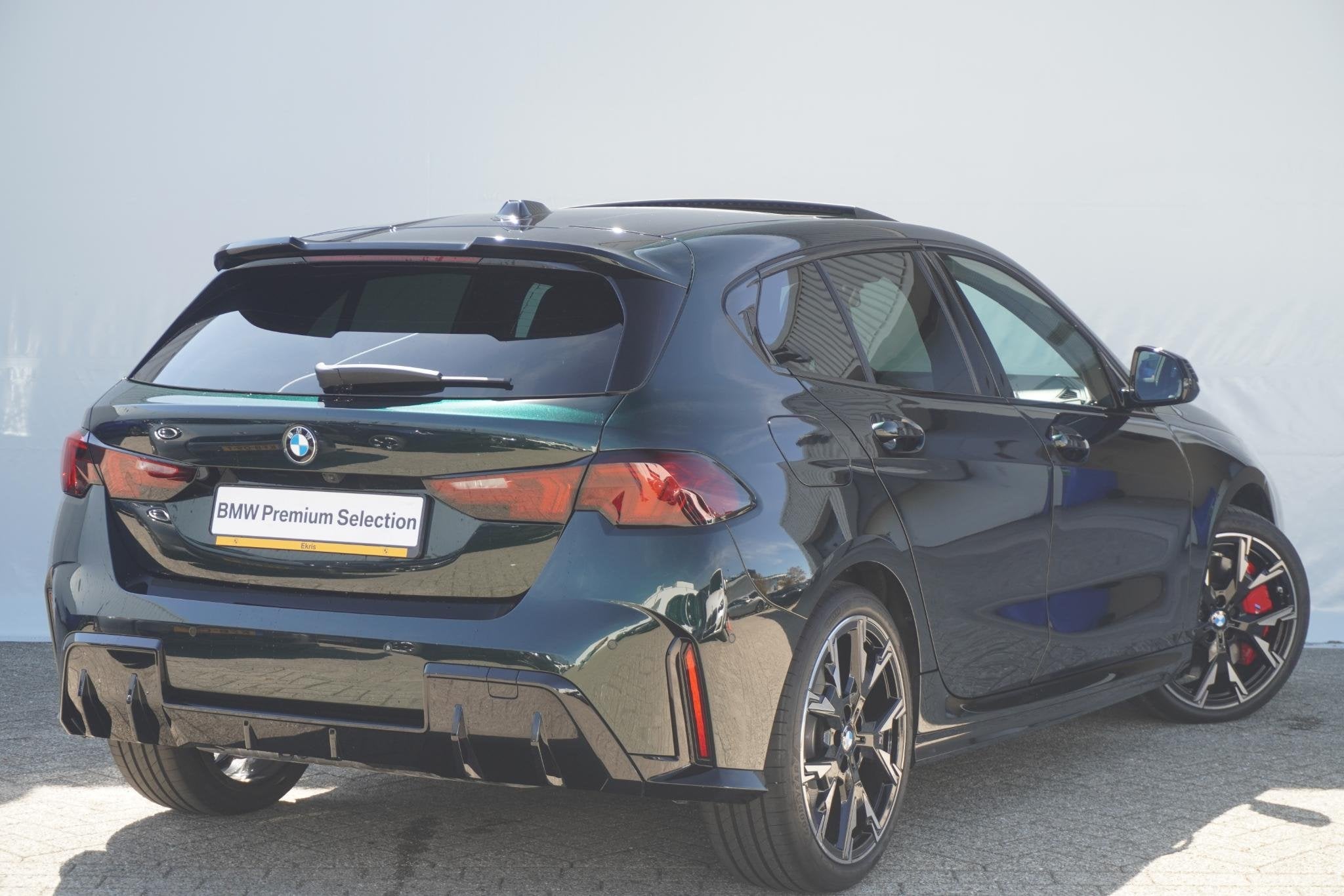 BMW 1 Serie 5-deurs 120 | M Sportpakket Pro | Panoramadak |, Met garantie (alle), Origineel Nederlands, Bedrijf, 19 km/l