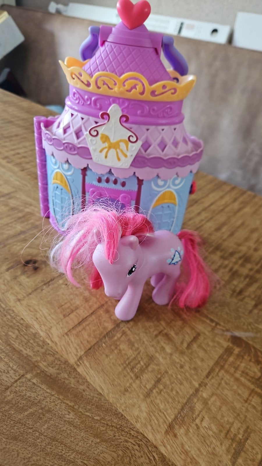 My little pony meeneem huisje, Ophalen of Verzenden, Zo goed als nieuw