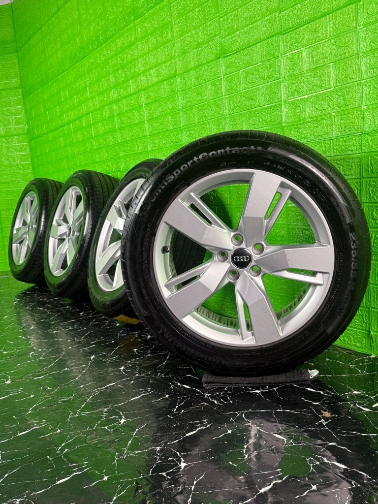 Originele Audi Q5 SQ5 velgen 19" 5x112 zomerset 7mm 80A