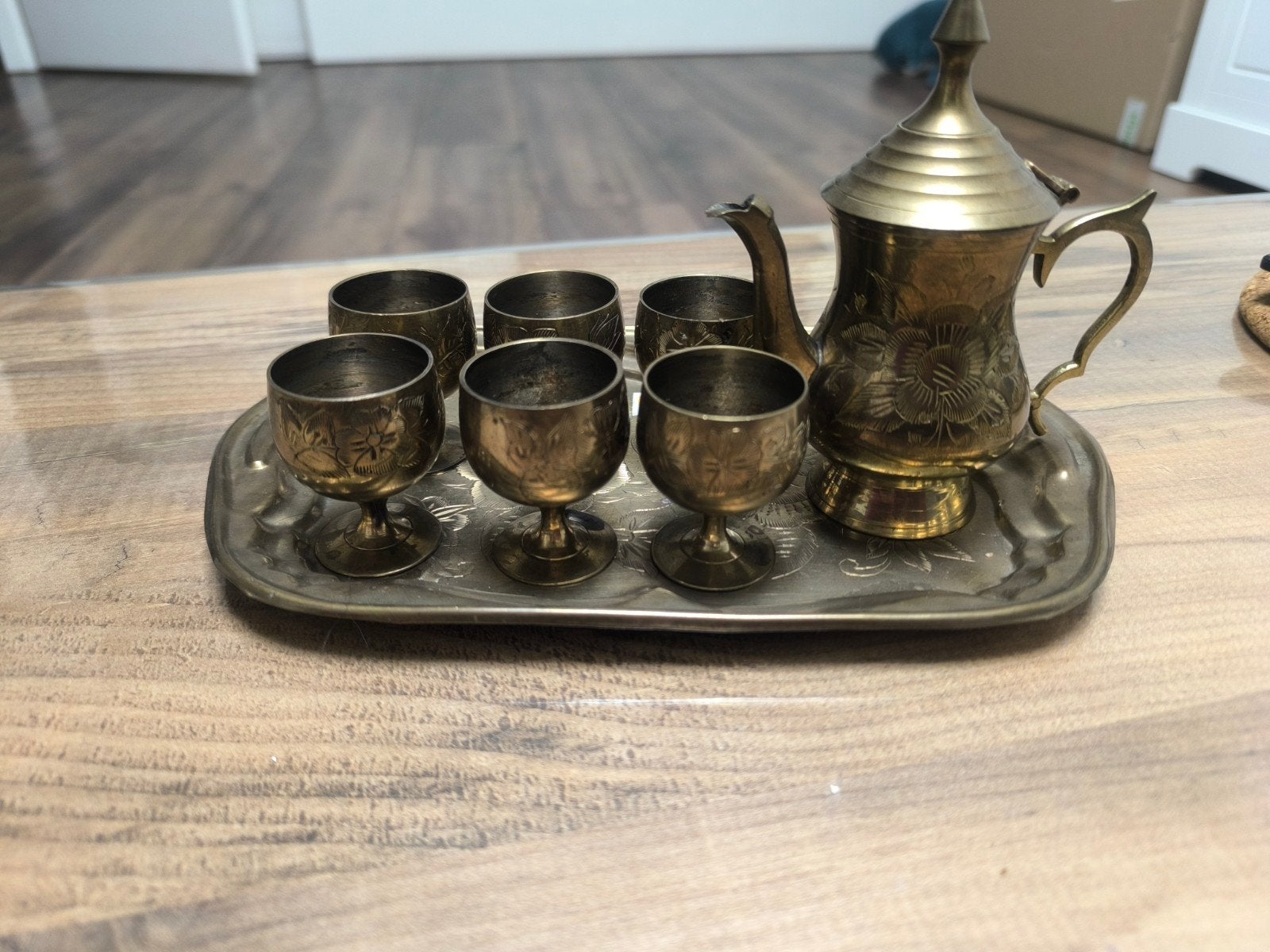 Antieke koperen koffieset met dienblad en 6 kopjes, Antiek en Kunst, Ophalen of Verzenden