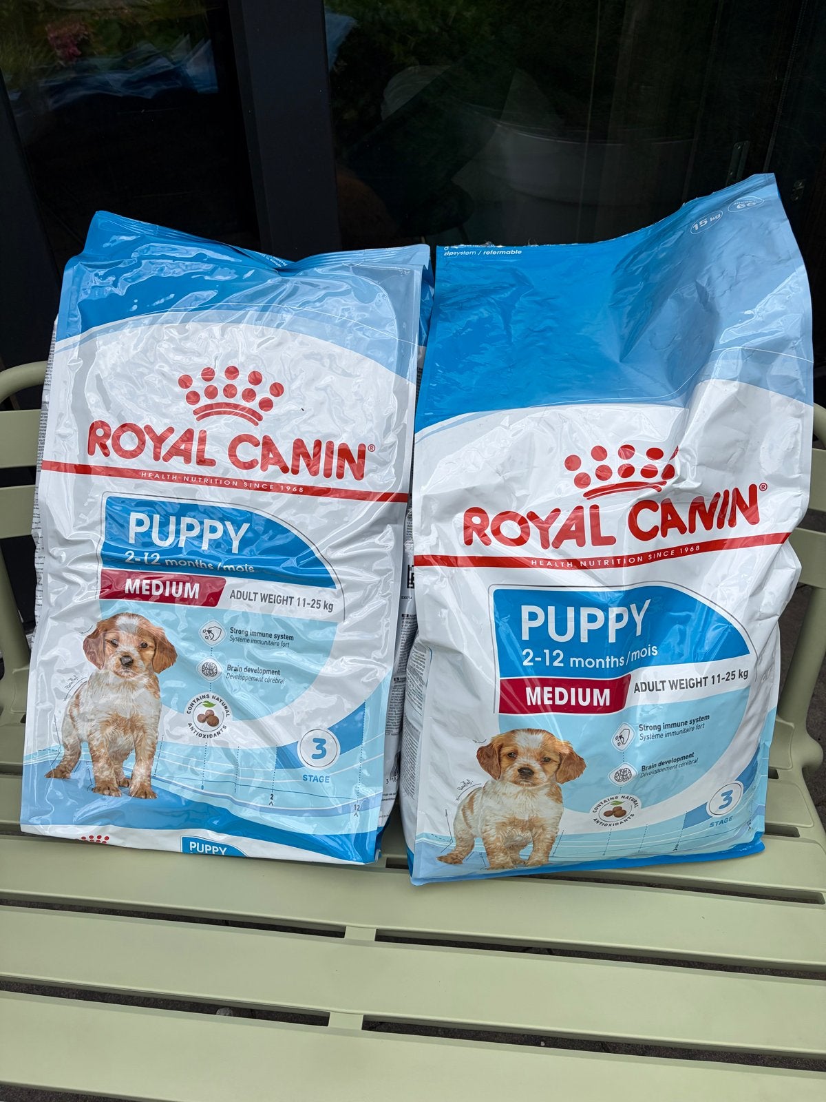 Royal Canin puppy medium 12kg + 7kg, Dieren en Toebehoren, Dierenvoeding, Ophalen, Hond