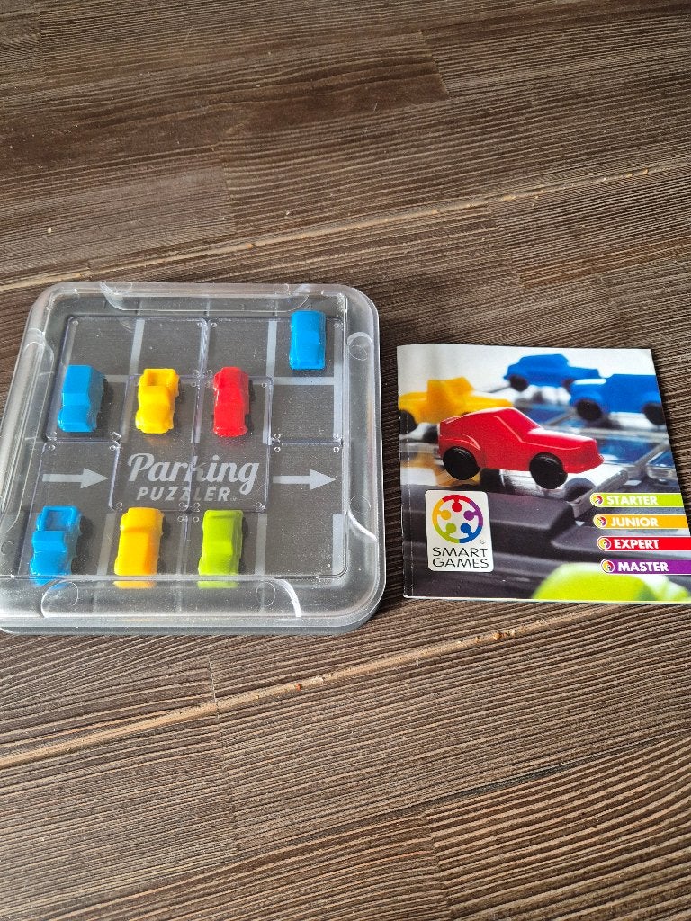 7,50 EURO: "Smart games" Parking Puzzler, Ophalen of Verzenden, Minder dan 500 stukjes, Zo goed als nieuw, Rubik's of 3D-puzzel