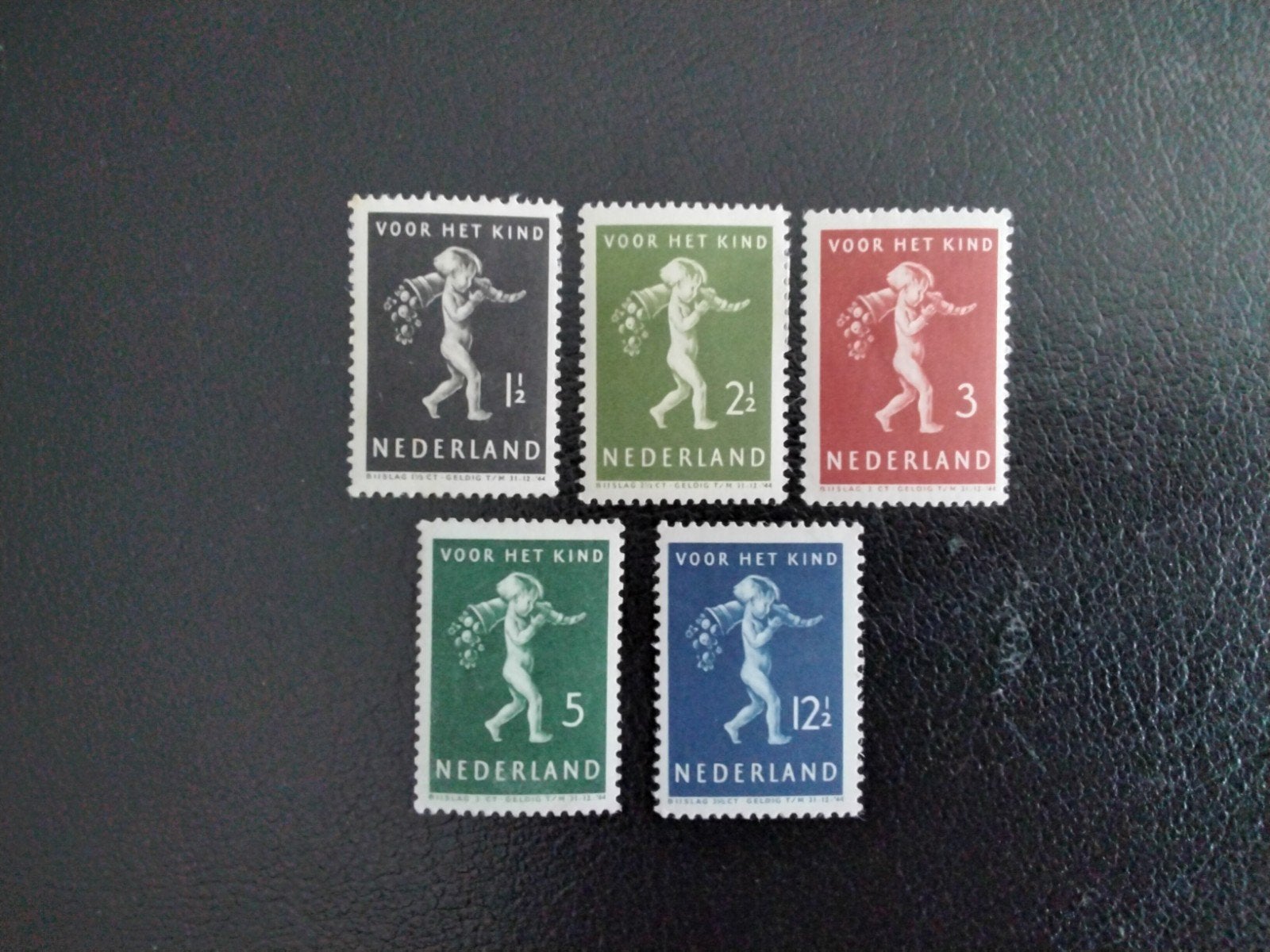 327 t/m 331 NVPH  serie Kinderpostzegels 1939 Ongebruikt, Verzenden, T/m 1940