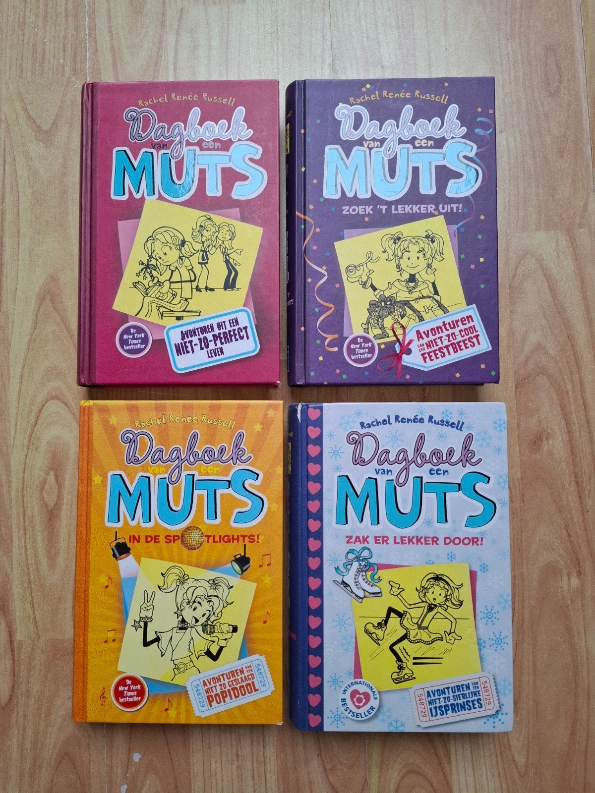 dagboek van een muts deel 1,2,3 en 4, Ophalen of Verzenden, Gelezen