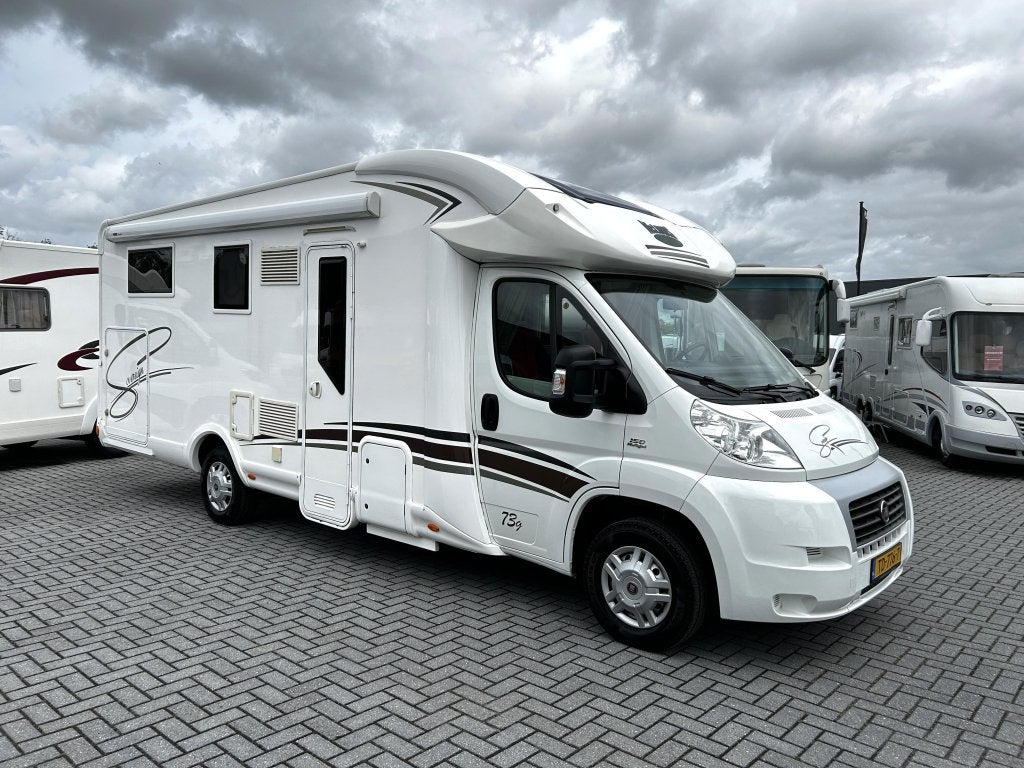 McLouis MC4 Sovereign 73 G Enkele-bedden/2014/Hefbed/Euro-5!, Caravans en Kamperen, Campers, Fiat, 7 tot 8 meter, Bedrijf, Half-integraal
